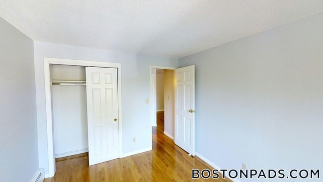 Photo - 14 Murdock St Unit 1-3