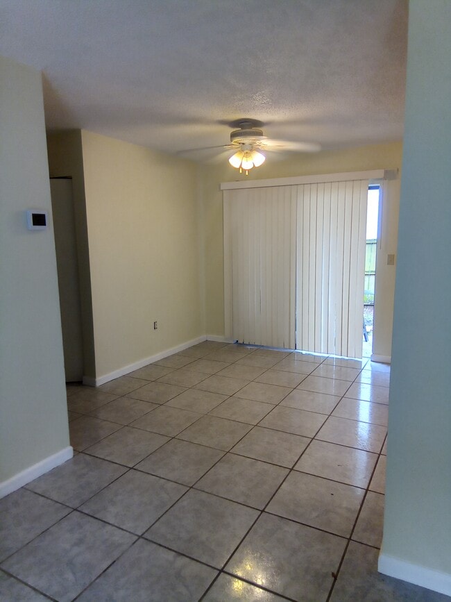 Photo - 14617 Sunset St Unidad A