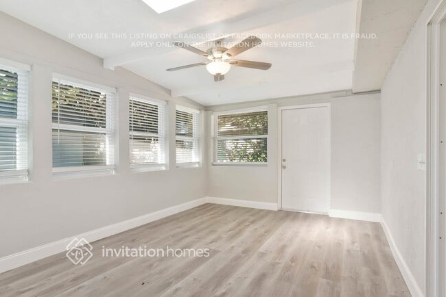 Photo - 6044 Yucatan Dr