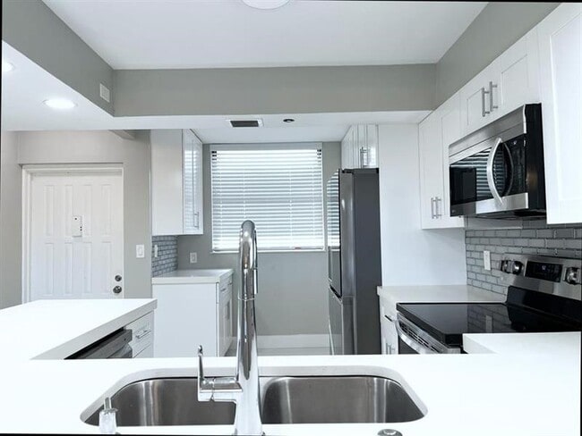 Photo - 1266 S Military Trail Unit 554