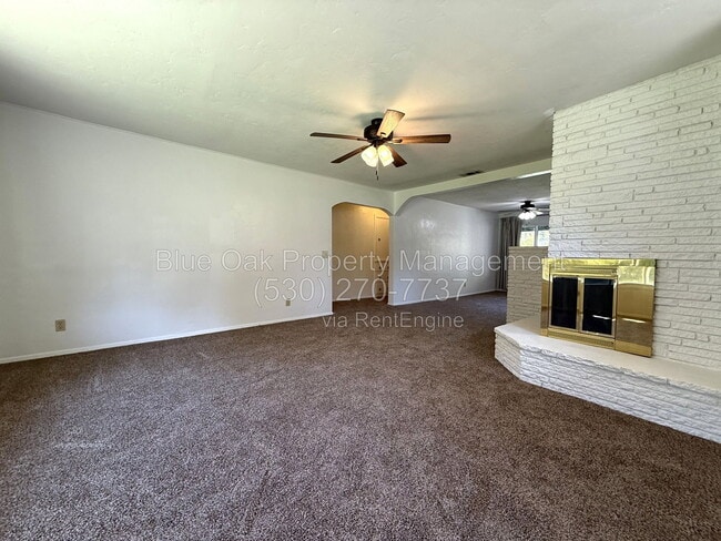 2040 Humboldt Rd