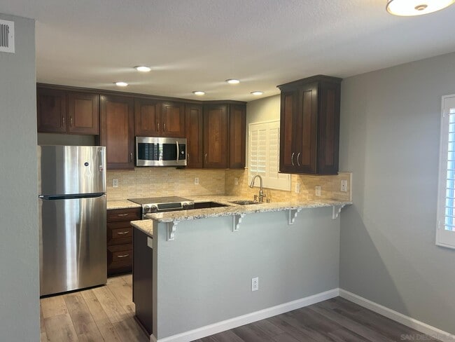 Photo - 11349 Avenida DeLos Lobos Unidad F