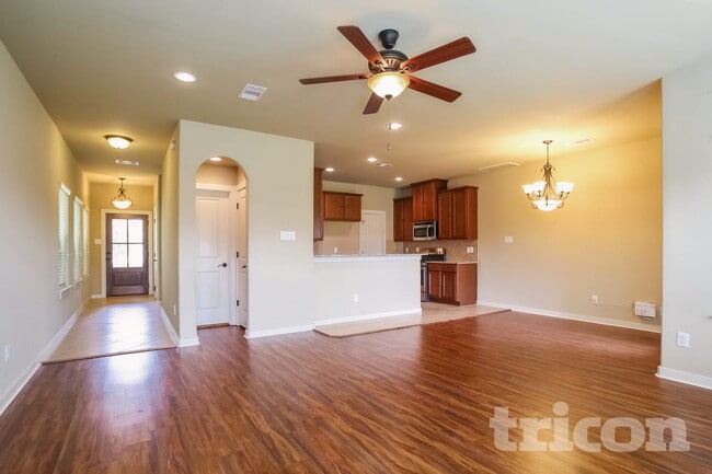 Photo - 1819 Jara Court
