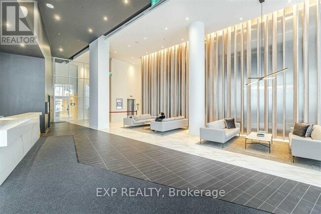 Photo - 3900 Confederation Pkwy Unit 1905