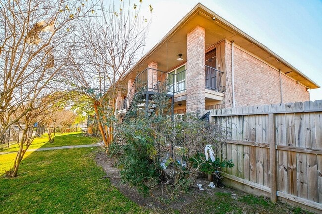 Photo - 7906 Prestwood Dr