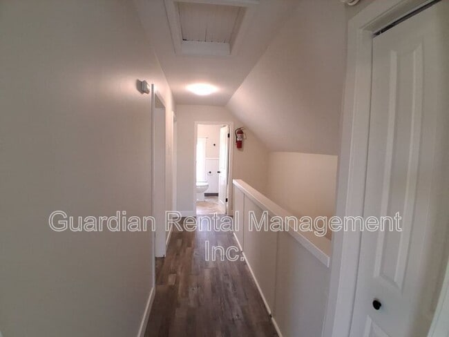 Photo - 623 Vickers St N Unit Apt 4