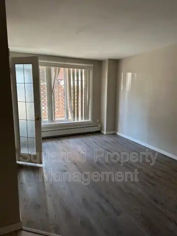 Photo - 11025 Jasper Ave Unit 114
