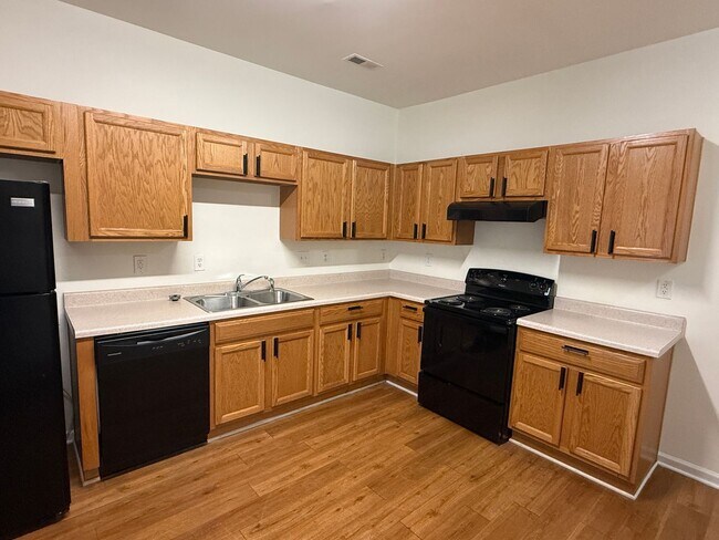 Photo - cian7033 Unit 7033 Somerset Springs Drive