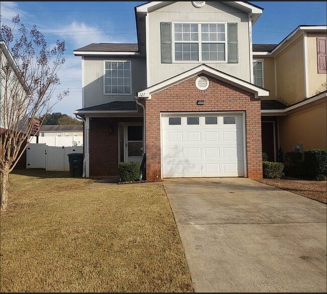 Building Photo - 127 S Spring View Dr