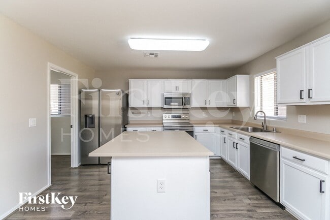 Photo - 1168 W Desert Basin Dr