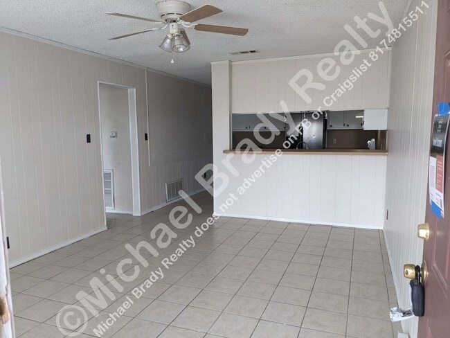 Photo - 3262 Matthews Dr Unit A