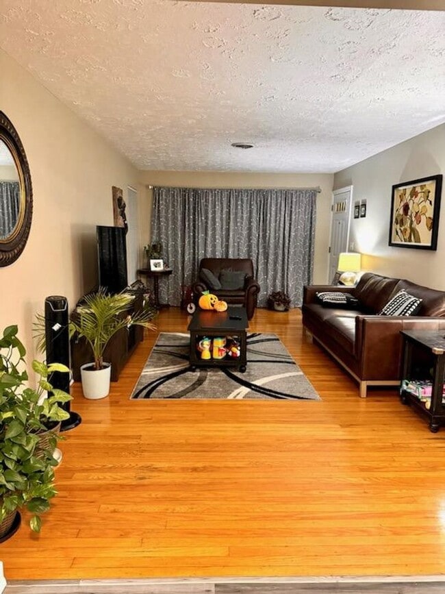 Photo - Nice 3 bedroom/1.5 bath home for rent in E. Morristown, Tennessee