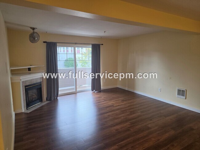 Photo - 1001 W Casino Rd Unit D201