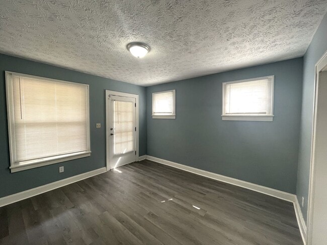 Photo - 801 Seymour Ave