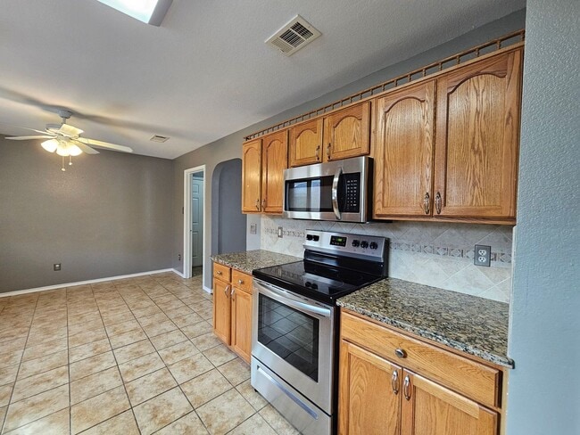 Photo - NEW IN MANAGEMENT - AVAILABLE NOW!