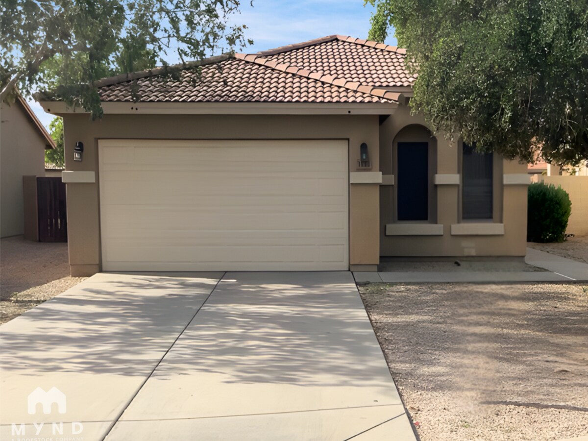 Photo - 3110 S 100th Dr