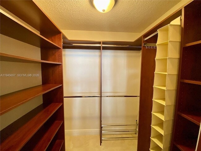 Photo - 17011 N Bay Rd Unit 304