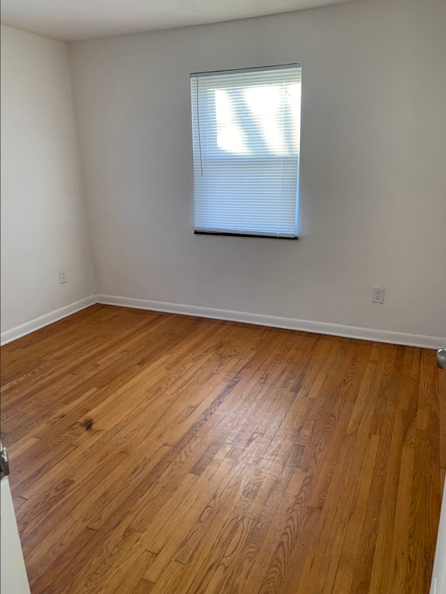 Photo - 39 N Wright Ave