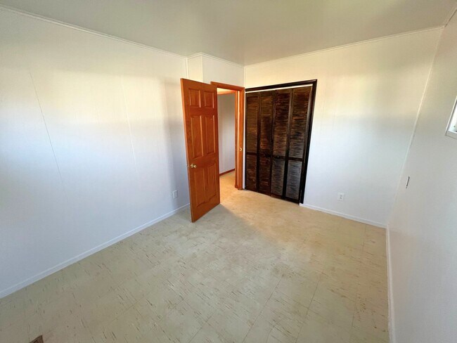 Photo - 3 bedrooms 1 bathroom ranch style house