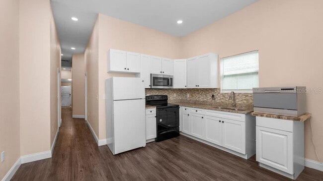 Photo - 2314 W Chestnut St