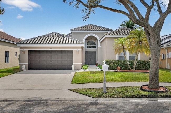 Building Photo - 1005 Cedar Falls Dr