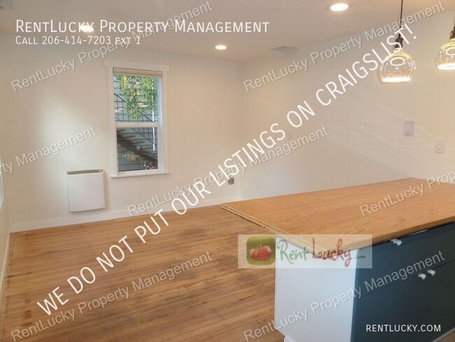 Photo - 2110 NE 85th St