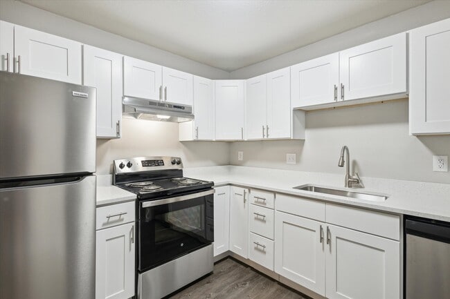 Photo - Timber Ridge Townhomes & Apartments