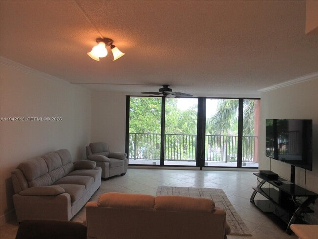 Building Photo - 1101 River Reach Dr Unit 418