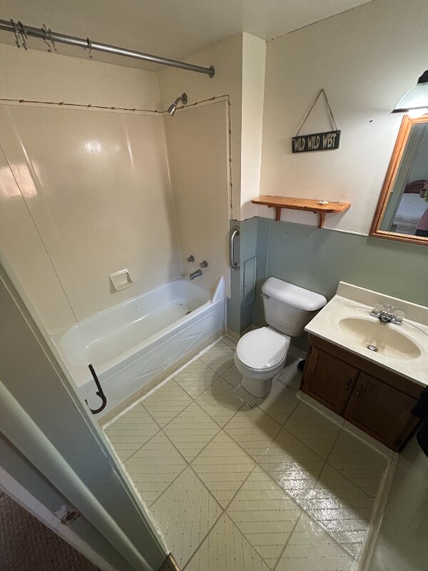 Photo - 19022 US HWY 85