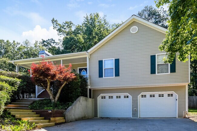 Photo - 313 Split Rail Way