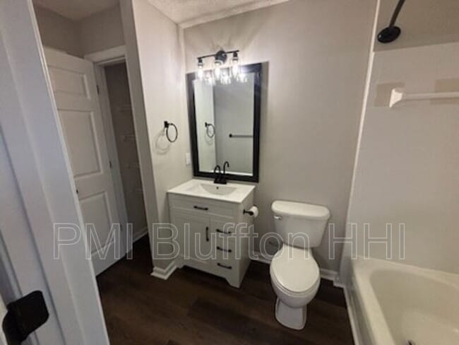 Photo - 100 Kensington Blvd