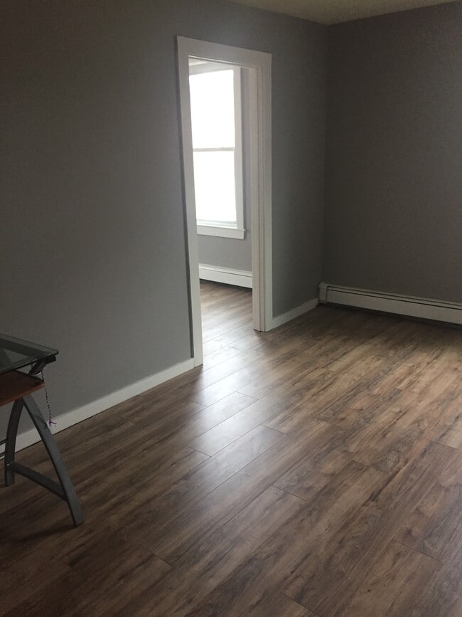 Photo - 33 Poplar St Unit 1R