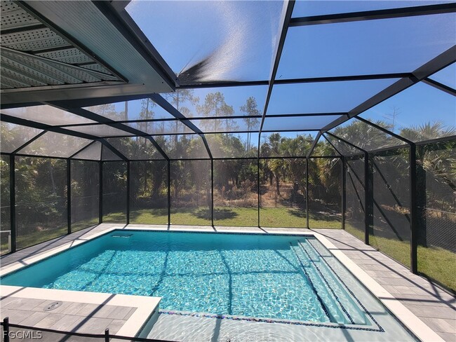 Photo - 4782 8th Ave SE