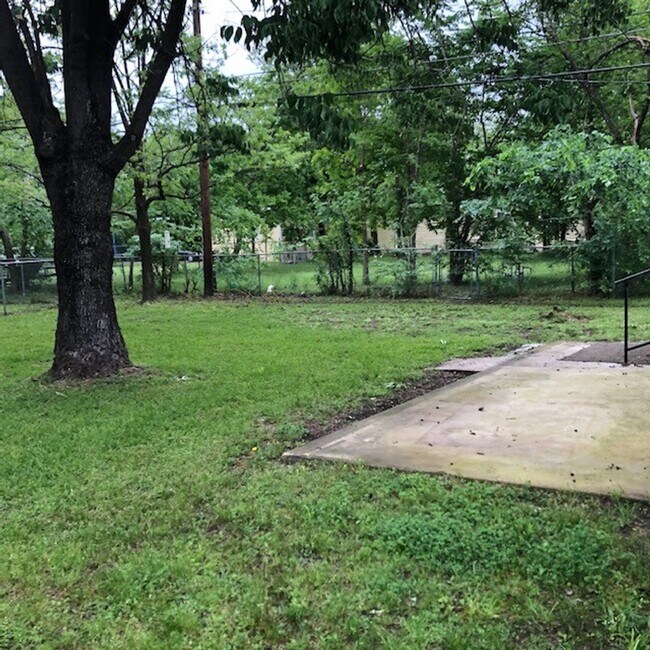 1100 Esma House Greenville Rental For Rent in Greenville, TX