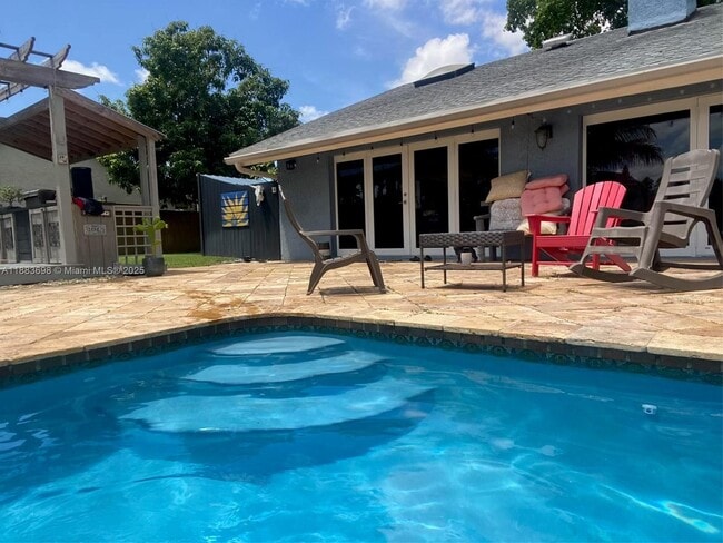 Photo - 960 Bayberry Point Dr