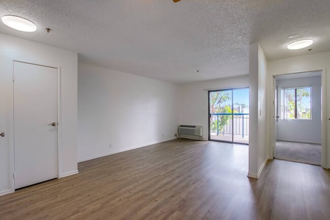Casa Pacifica Senior Apartment Homes