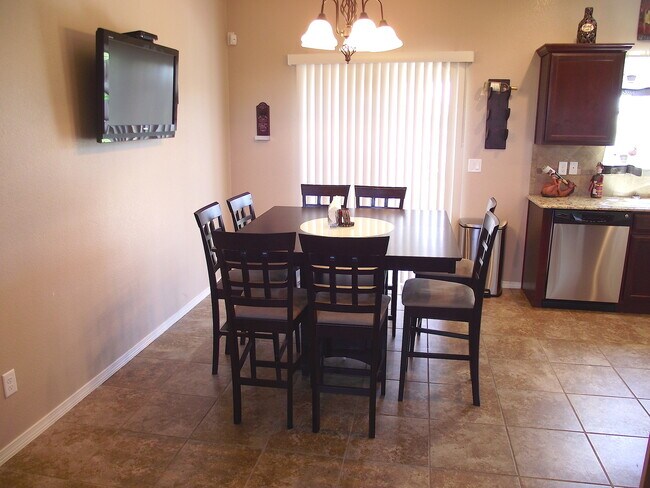 Photo - Northeast/Sandstone Ranch Estates 4bed/2.5bath with REFRIG A/C!