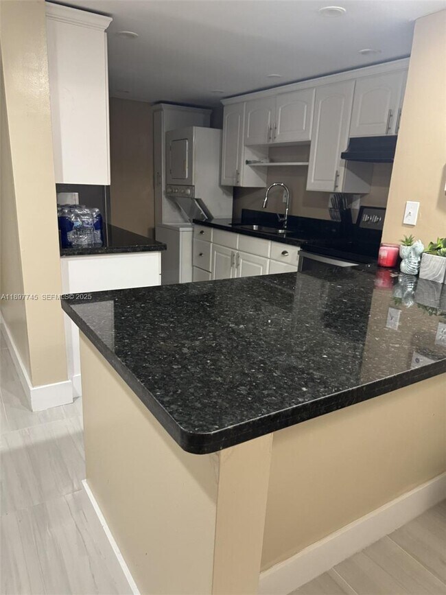 Photo - 827 NE 199th St Unit 102