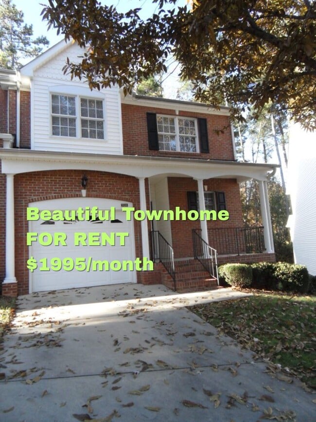 Photo - 5320 Goldenglow Way Townhome