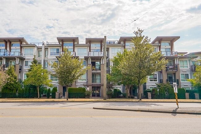 Photo - Salus in West Newton, Surrey Unit 217