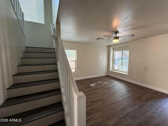 Photo - 2408 W Skinner Dr