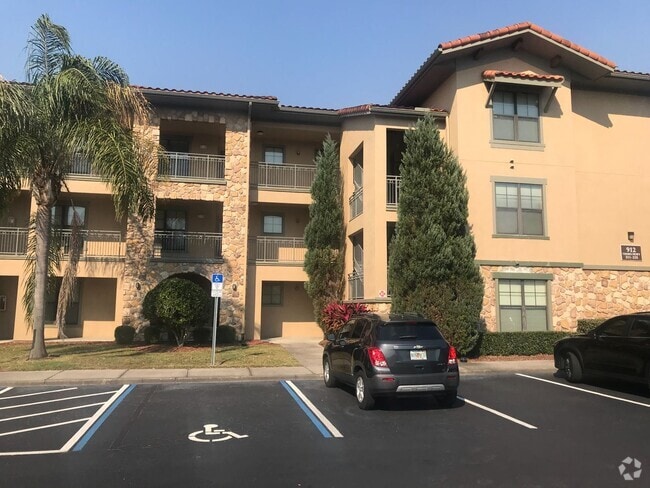 Building Photo - 912CP. BP215(100) Unit 912CP215 Rental