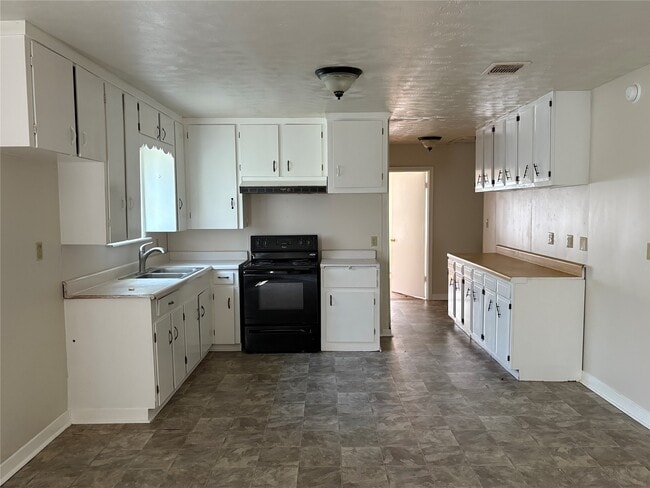 Photo - 3922 County Rd 704