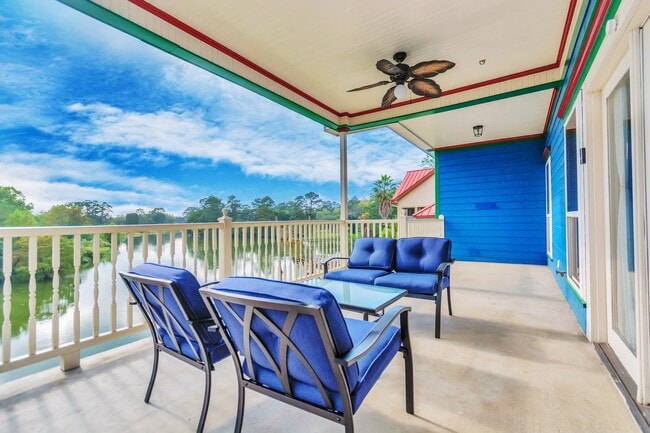 1730 Lakeshore Dr