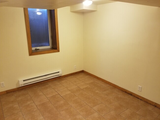 Photo - 401 Highland Rd Unit 2