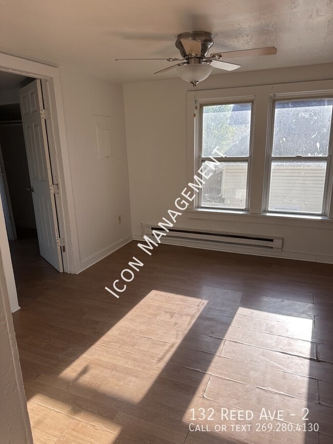 Photo - 132 Reed St Unit 2