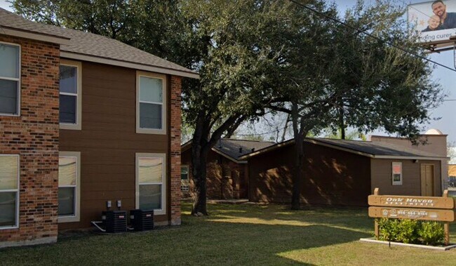 Photo - 513 W Frontage Rd