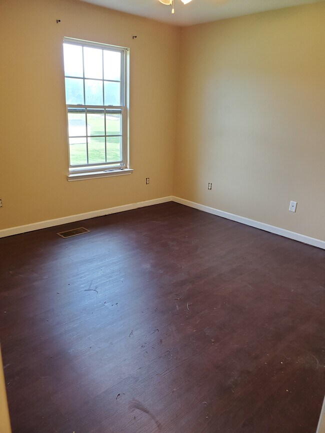 Photo - Osburn Rd Unit 1211 F