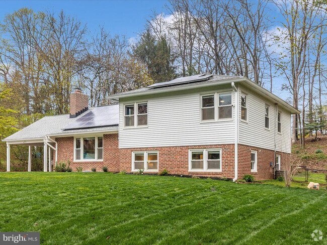 Building Photo - 6510 Panorama Dr Rental