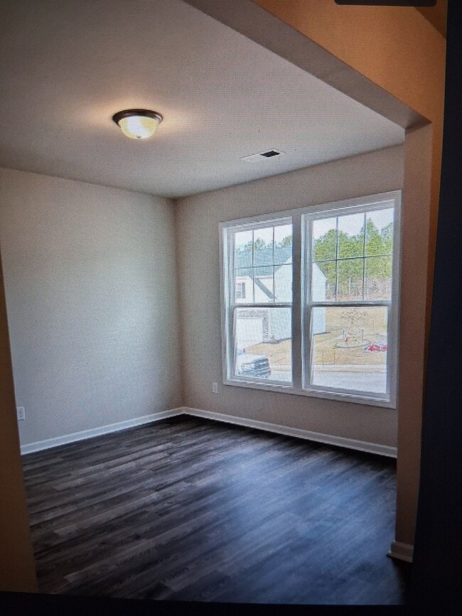 Photo - 6370 Whirlaway Rd